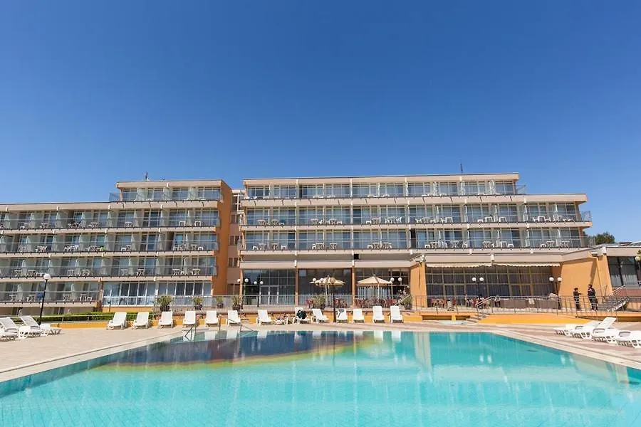 Arena Hotel Holiday Медулин