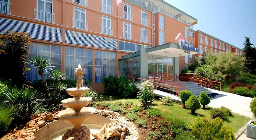 Arena Hotel Holiday Медулин 3*,